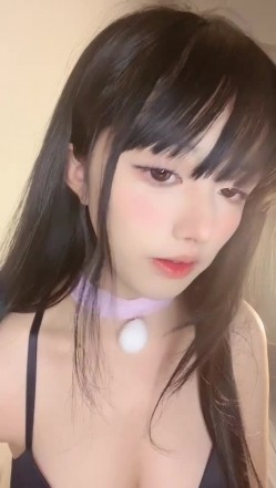 【05学妹】校花女神! 突破尺度~脸逼同筐~抠穴自慰~流白浆! 截图1