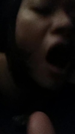 沉迷黑人大屌的那些国产美女们 国男的悲哀 国产美女们都被那些巨长黑屌操了 截图1