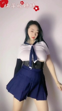 快手已永久封停18万粉丰腴大胸反差骚女【欣妹妹】全裸骚舞、抖奶、顶胯各种高潮脸 截图13