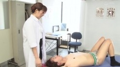 QRDA-116 保健医女王様の餌食になる。呼び出され強●女装、そしてSM調教 みかこ 截图4