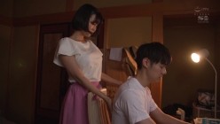 SSIS-903 経験豊富な人妻のズバ抜けた舌使いと腰使いに棒立ちのまま何度も何度も射精されまくった僕。 葵つかさ 截图10