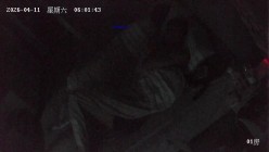酒店偷拍样子可爱的颜值美女和健身猛男开房被干了两次 截图1