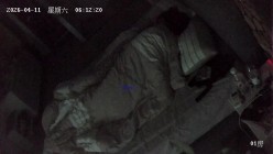 酒店偷拍样子可爱的颜值美女和健身猛男开房被干了两次 截图8