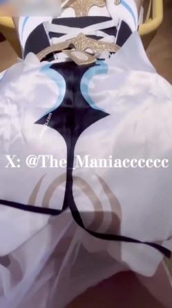 【推特 Maniacccccc】性感美女 COS后入啪啪 口交 超极品骚货 截图5
