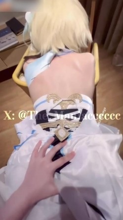 【推特 Maniacccccc】性感美女 COS后入啪啪 口交 超极品骚货 截图13