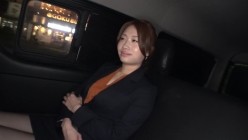 261ARA-584 【清楚系】【美貌】化粧品の営業担当の彼女は『女性ホルモン活性の為に♪』美容の為にセックスしたい！刺激は内外ともに美しくなる！？美意識高い美女が一肌脱ぐ！！【エロボディ】【プリケツ】美容の為に舐める舐めるわ卑猥なフェラ♪気持ちいい連発のマジイキ連発！美容成分たっぷりチャージする貪欲なSEXを見逃すな！！ 截图4