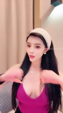 ️气质御姐【白熙】超骚魔鬼御姐自慰疯狂喷水 截图6