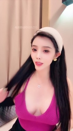️气质御姐【白熙】超骚魔鬼御姐自慰疯狂喷水 截图15