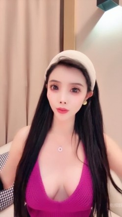 ️气质御姐【白熙】超骚魔鬼御姐自慰疯狂喷水 截图16