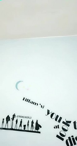 猛男双飞两个贱女人，玩的非常开放舔逼口交激情爆操，淫语不断想射哪个射哪个第四弹 截图16