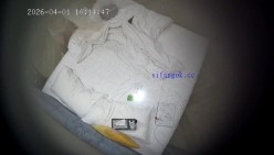 酒店偷拍大奶学妹喜提毕业证书和男友开房庆祝让男友用手指插穴忍不住激情操逼 截图11