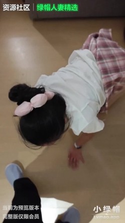 淫妻母狗【米先生与唐小姐】肛交爆菊 调教舔足 厕所饮尿 截图6