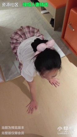 淫妻母狗【米先生与唐小姐】肛交爆菊 调教舔足 厕所饮尿 截图12