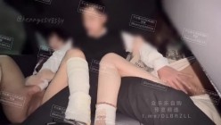推特肌肉男高端约啪达人「Kenny」《双飞幸福加倍》06藏族女大芽芽 (左)03济南女研鱼鱼 (右)爽到忘乎所以，过ETC的时候都还在操 截图3