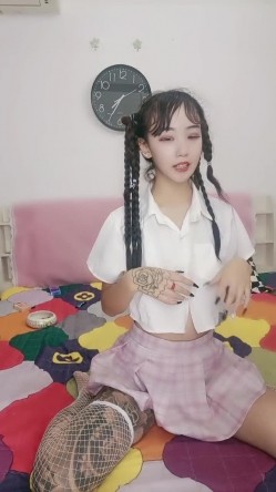 满身纹身辩子小妹妹！居家炮友激情操逼！白色网袜正入抽插，主动骑乘位猛操，娇喘呻吟浪叫 截图7