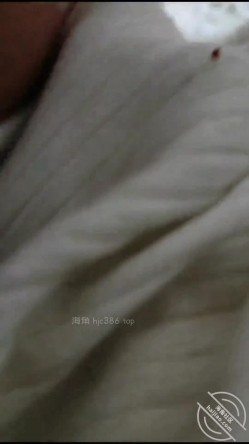 海角社区淫乱大神《灌醉美女邻居》 ️请吃饭灌醉美女邻居姐妹花内射她的极品妹妹 截图4