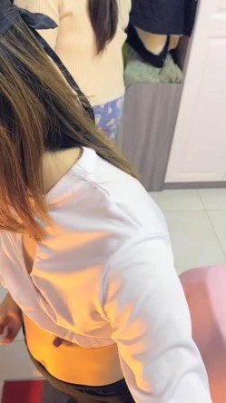 【丧志母狗无脑调教】，调教界大神，浸淫少妇圈十几年，蒙上双眼就忘了老公孩子，专属主人的小贱货任意干 截图9