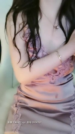 身材不错的少妇奶大肥臀丝袜情趣装很是诱惑，浴室湿身洗澡秀真刺激，风骚的自慰诱惑的呻吟，让人血脉膨胀 截图11