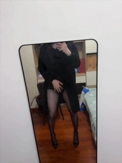 圣诞狂欢 Cindy腿腿 国产极品人气TS，长相清纯身材一流，一双纤细的大长腿，不输任何女人 截图5