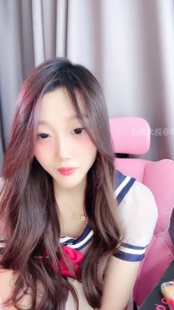 ️神级女神【董小姐】高端女神！模特身材~裸舞~道具自慰~白浆直流！ 截图16