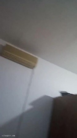 《重磅 隐私曝光》渣男分手后报复流出~徐州学生妹小赵与校男友不雅露脸自拍~毒龙肛交SM野战教室口交~挺好的妹子被调教狠反差 截图6