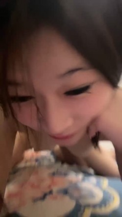 新人下海小姐姐！居家道具自慰操逼！洗完澡开始，假屌抽插多毛骚逼，双跳蛋震穴，炮友后入爆操 截图15