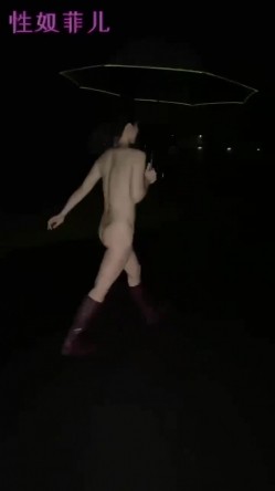 骚的由内而外骚入骨髓！推特极品露脸熟女大胸母狗【性奴菲儿】私拍，口交肛交三通挤奶洗澡 截图11