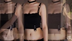 【斗鱼现役网红主播 南妹儿】女神的颤抖 整个奶子都要抖出来了 热舞走光被封合集 截图3