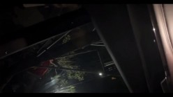 推特喜欢健身22岁气质御姐【大美美】外围土豪，剃光阴毛电影院啪啪野战道具肉棒配合各种性爱 截图1