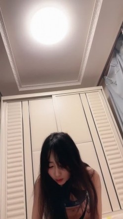 SM绝美校花纯欲母狗 菠萝吹吹 骚出天际 截图15