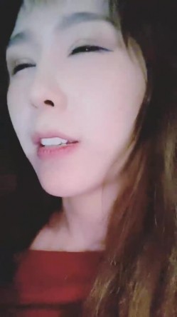 【狐狸不是妖啊】宝马御姐 与金主楼道露出野战 户外车震 双女自慰道具爆浆 截图12