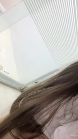 【少女和猫】学妹还贷偷偷播~!美乳长腿~自慰~流白浆 ~ 学妹很少上线，偷偷播都时间短，视频多 截图8