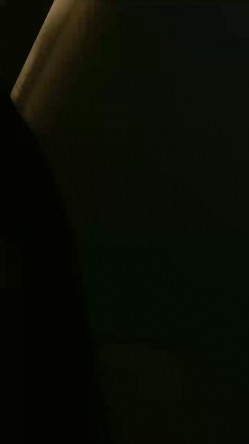 良家小少妇露脸宾馆一个人陪狼友撩骚，一再满足狼友的无理要求，看了奶子看逼逼还要自慰，裸身面对窗外刺激 截图7