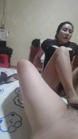 专业约炮爆操熟女少妇『勃大茎深』多体位操到大奶乱晃熟女终结者 截图13