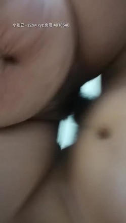 【174大屁股嫂子下海】风骚少妇，家中约小鲜肉来啪啪，正是饥渴的虎狼之时好劲爆 截图8