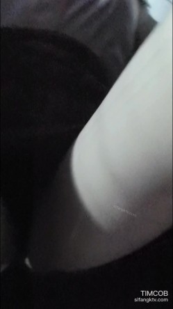 真实拍摄地下车库捡S身材超棒醉酒妹子 喝多了弄到车上各种玩弄 无毛小穴干净很漂亮 高清1080P原版 截图3