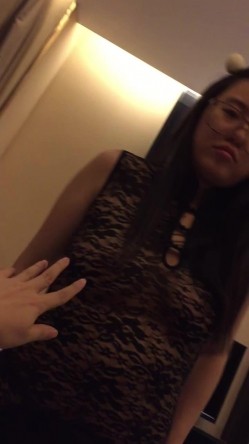 云盘露脸泄密，对话真实淫荡，医院护士终极反差良家人妻少妇【佳慧姐】偸情与出轨男大玩性爱自拍 截图16