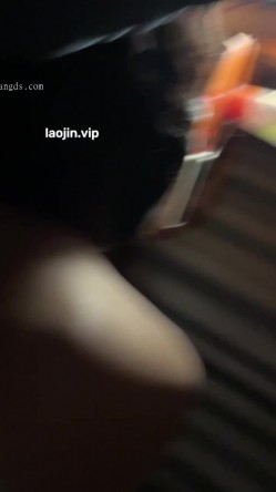 【原档泄密】，23岁小空姐，极品清纯反差女神，完美露脸，跟男友啪啪口交，娇喘不断好刺激！ 截图6