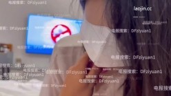 大神包养流出，【巅峰MALONG精品42】，01年_171南航空姐，绝美露脸，无套内射，白纱红唇 截图14