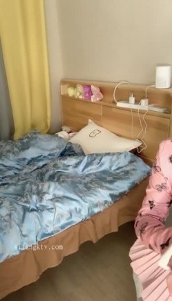 重磅推荐~新人【大乔小乔陪你玩】逆天颜值~看的鸡儿想喷火大长腿美女，赚翻！ 截图7
