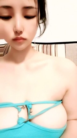 【爆乳核弹 ️制服诱惑】巨乳护士下海『温柔小护士』极品发骚小护士医院各场所玩弄巨乳求操 极品爆乳绝了 直接秒射 截图11