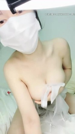 软绵绵无力白皙极品美乳妹子道具自慰，情趣透视装假吊上位骑坐特写抽插粉穴 截图14