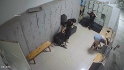 舞蹈班《监控破解》偷拍多位美女学员后台换衣服 截图5
