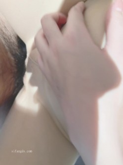 最新抖音泄密，风骚性感少妇【达丽小阿姨】定制福利，丝袜诱惑性爱啪啪 截图11