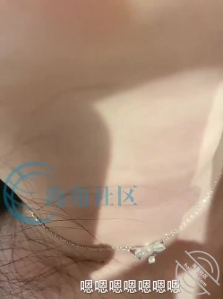 绿意盎然 海角侄子爆肏嫂子30.0 去喝酒席中途开钟点房争分夺秒开战 太爽骚穴快被操晕了 危险期中出内射真刺激 截图16