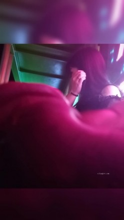 黑虎露出系列 牛人街头露JB对着年轻貌美的妹子打飞机 高颜值高画质 心脏巨大之人 截图14