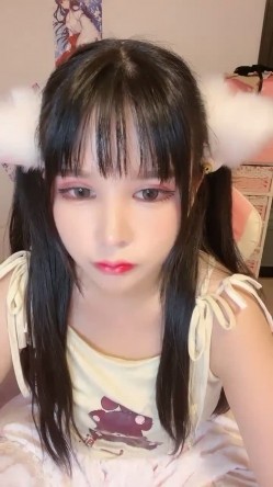 王炸！极品小仙女下海~美爆了~【夏日甜甜】100%心动感觉~完全就是福利姬的颜值~！美不美各位大哥说了算~！ 截图11