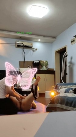 观音桥 ·熟女楼凤 姐姐 吹拉弹唱，样样精通。客人舔逼，帮客户口爆，逼逼真香，几乎每个客户都想舔 截图11