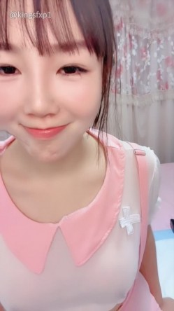 良家G乳御姐【桃子恶霸】超级蜜桃大美臀 长腿丝袜 劲爆骚舞 大屌狂插 这股骚劲来十个男人都驾驭不了她 截图1