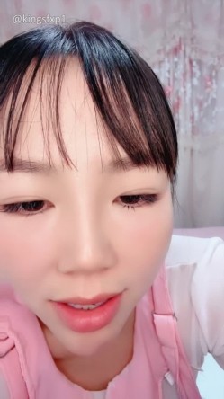 良家G乳御姐【桃子恶霸】超级蜜桃大美臀 长腿丝袜 劲爆骚舞 大屌狂插 这股骚劲来十个男人都驾驭不了她 截图8